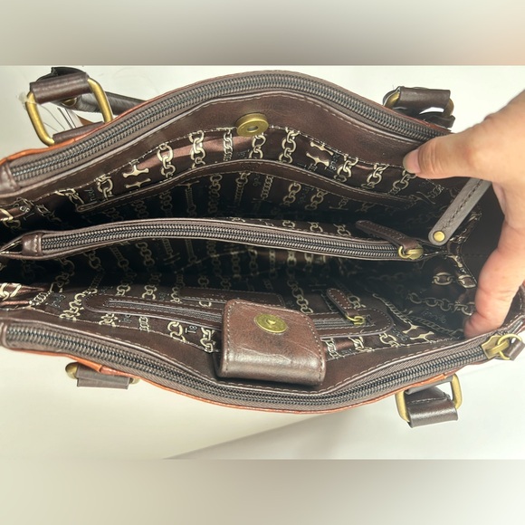 Tignanello Leather Houston St Crocodile Embossed Bag New With Defects** - Picture 6 of 15